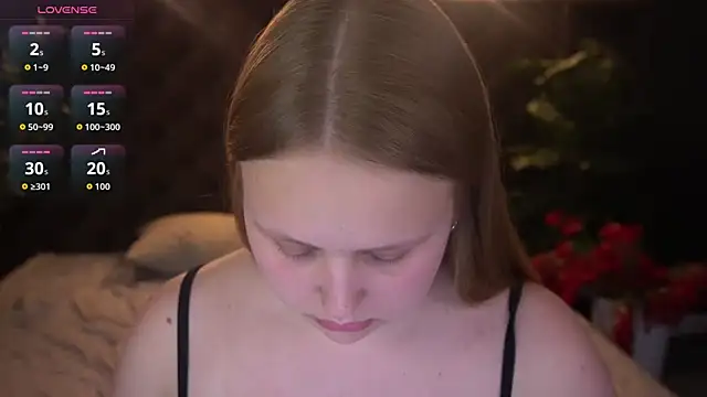 CrystallPaws Live XXX Chat
