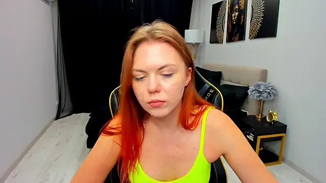 Strawberrye Chat XXX in diretta
