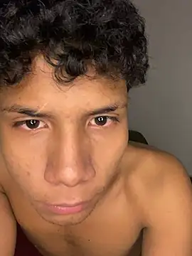 Fabi_Granado – Naživo XXX chat