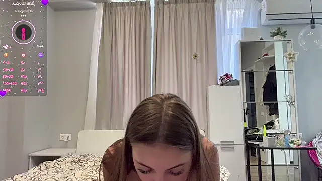 Chat +18 de selena_favn ao vivo
