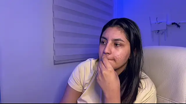 Chat XXX en directo de cloe_small