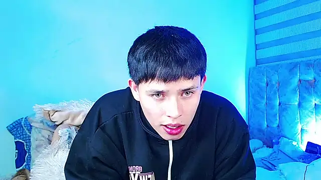 XXX chat uživo modela _justinmoon2