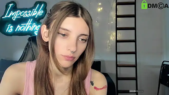 CherryBloom777 Adlı Modelin Canlı XXX Sohbeti