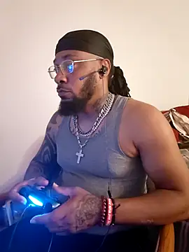 Chat XXX en directo de TooGoodConway23