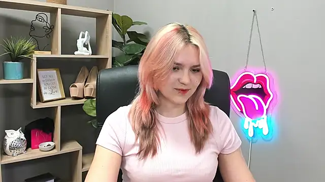 SweetLilyxo 现场XXX聊天