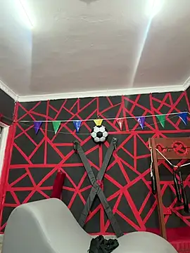 friends_lust_latin Webcam-Show