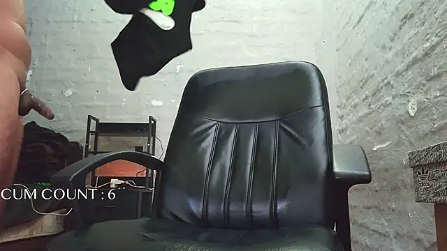 Czat XXX na żywo – DanielsCock420