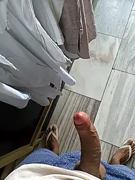 big_cock_9inchess Adlı Modelin Web Kamerası Şovu