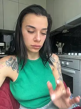 Show modela Queen_of_pain na web-kameri