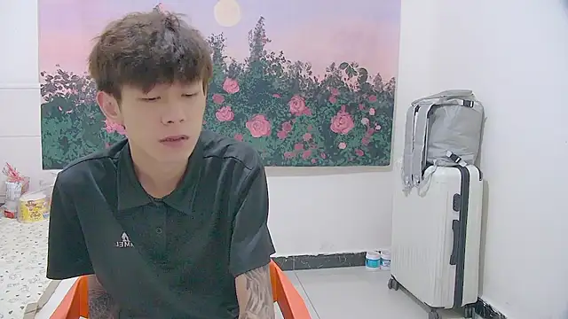 paofu-001's Live XXX Chat