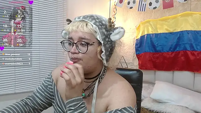 Chat +18 de Echypyon_ ao vivo