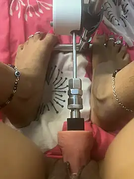 HOTTY-TINA লাইভ XXX চ্যাট