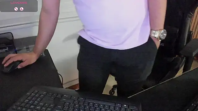 Chat XXX en directo de Rick_Adams