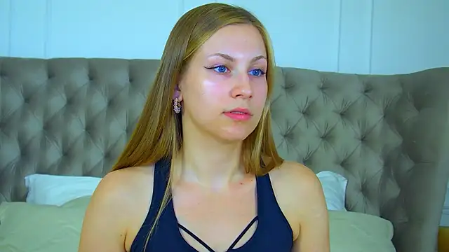 AprilSpringer élő XXX-chatje