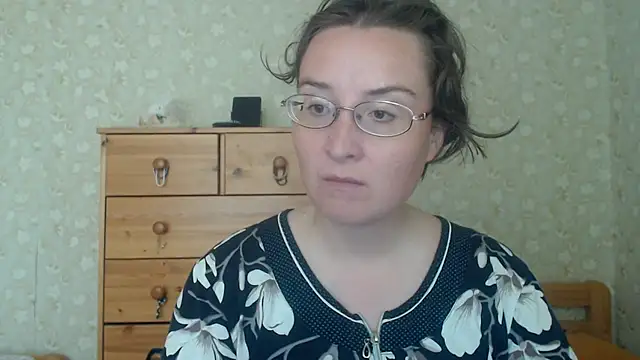 Chat XXX ao vivo de Smart_Rose