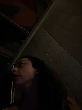 צ'אט XXX בשידור חי של TranSexualJade95