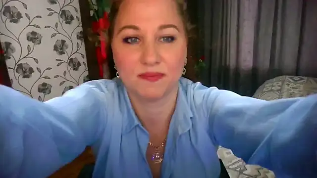 MirandaSummer2 – Naživo XXX chat