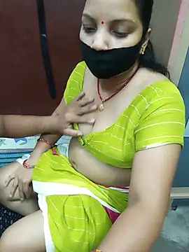 Manjudear's Live XXX Chat