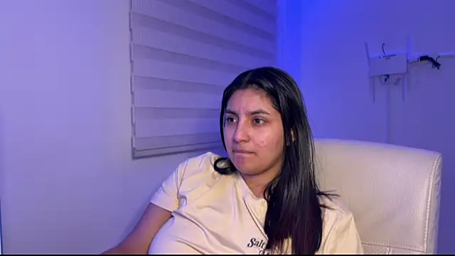 cloe_small Chat XXX in diretta