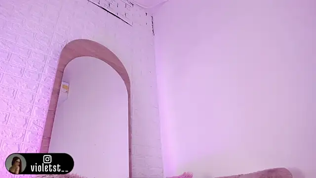 دردشة VioletWinters الجنسية المباشرة