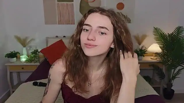 دردشة TayloryStar الجنسية المباشرة