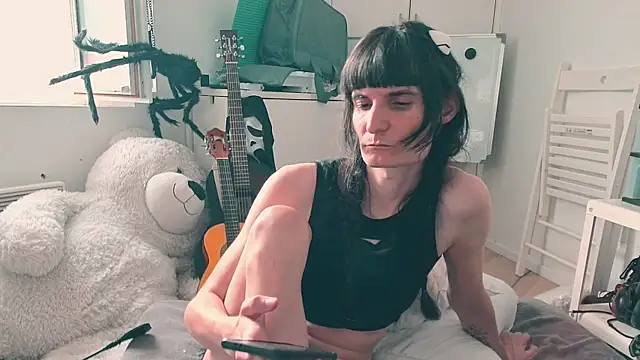 CeriseLapine Webcamshow
