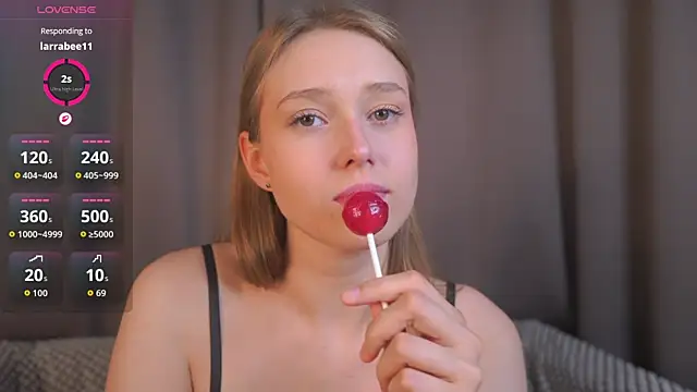 JannieMayzes élő XXX-chatje