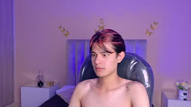 Živý XXX chat Derek_Sinn