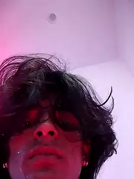 14xprince 即時 XXX 聊天