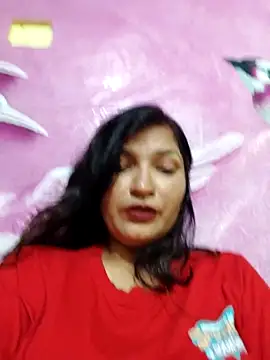 Priyaa_1433's Live XXX Chat
