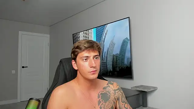 DaniHort 网络视讯表演