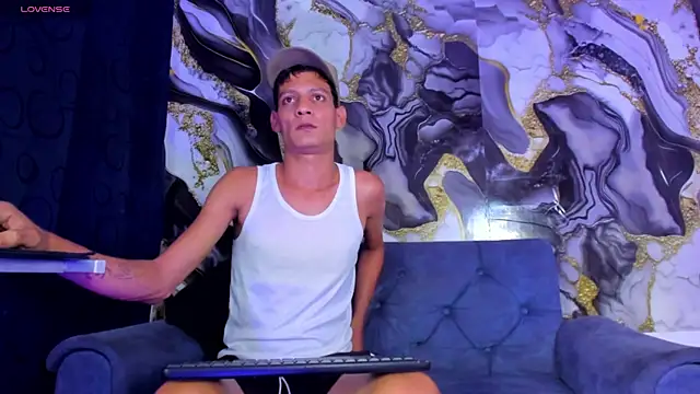 Ares_DAMM – Naživo XXX chat