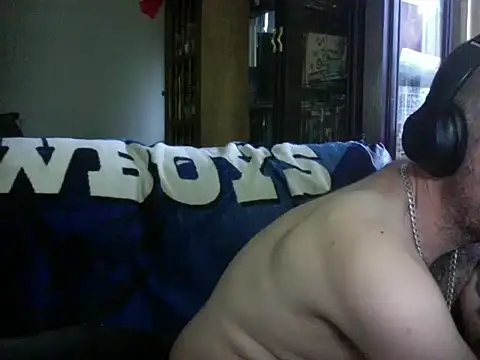 Chat XXX en directo de KinkyTOMan