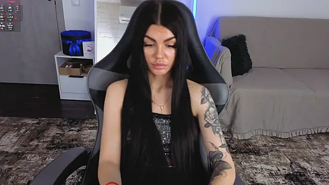 AnacondaOnn Live XXX Chat