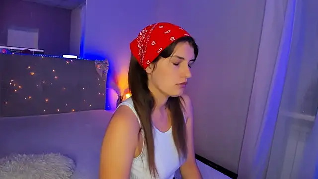 Laura_Leee লাইভ XXX চ্যাট
