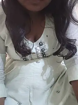 Marathi_Priyanka_Kunal XXX чат на живо