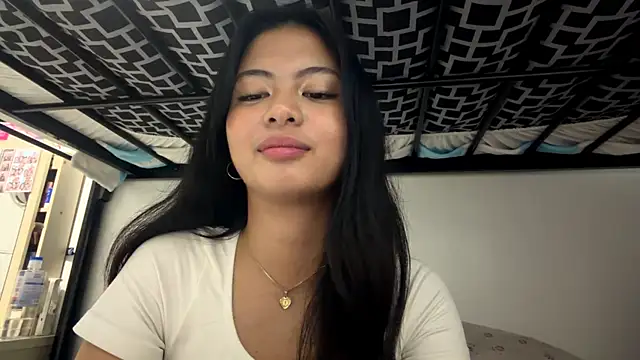MoonLoch Show in webcam