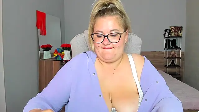 IrenRori Chat XXX in diretta