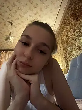ToryAdaire Show in webcam