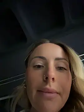 EmaSalis Live XXX-Chat