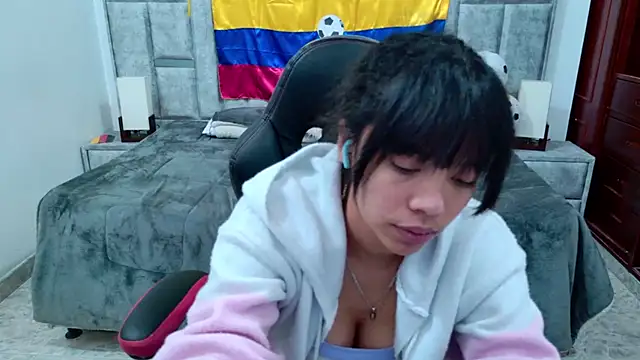 laureentt_ 라이브 XXX 채팅