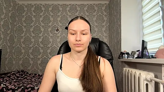 ShaylaChong's Live XXX Chat