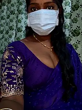 Pertunjukan Kamera Web Telugu_Ravali