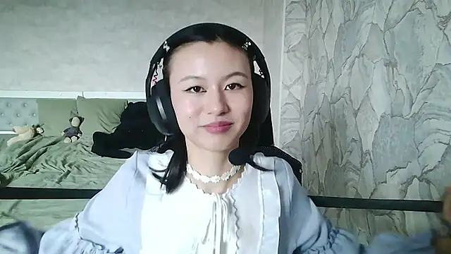 JacklynGingrich's Live XXX Chat