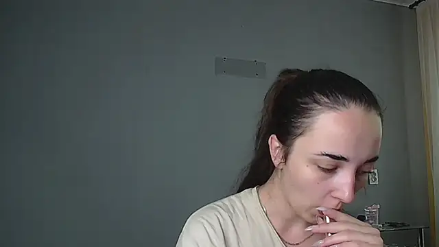 Chat +18 de Eva_Gloryy ao vivo