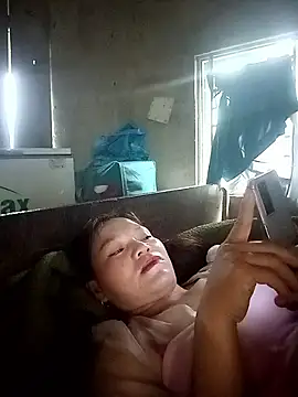 Živý XXX chat lya_sexyy