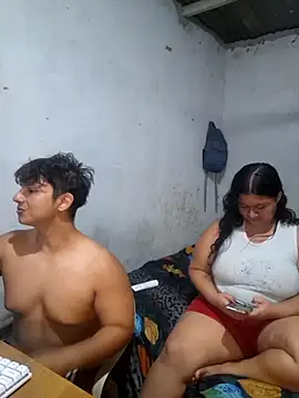 عرض كام ParejaCurvy20