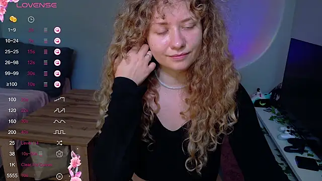 XXX chat uživo modela Milounee