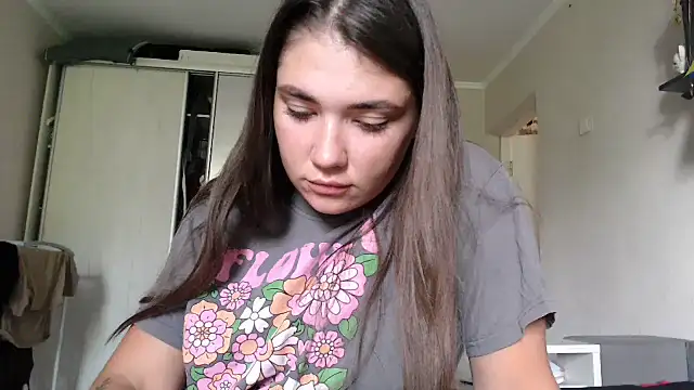 delightful_sofi's Live XXX Chat