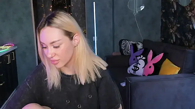 Blckmirrorrn Live XXX chat